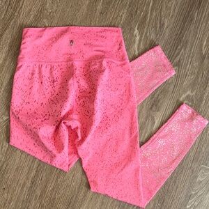 Buffbunny Corl Pink Shimmer Metallic Speckle Leggings